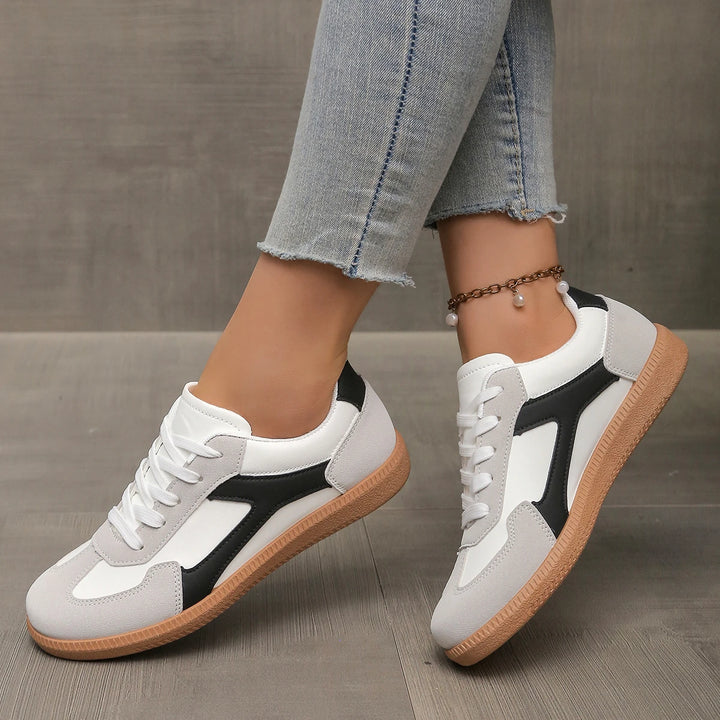 CAMILLA LEATHER SNEAKERS