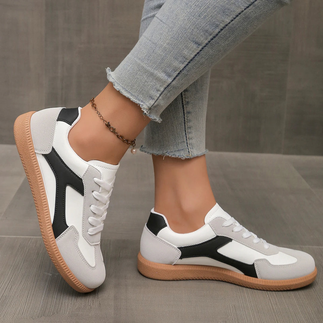CAMILLA LEATHER SNEAKERS