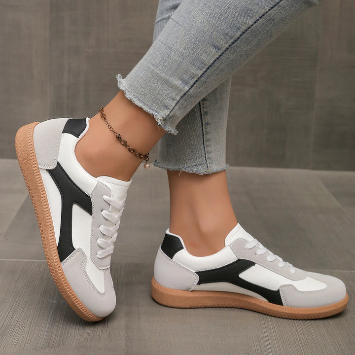 CAMILLA LEATHER SNEAKERS
