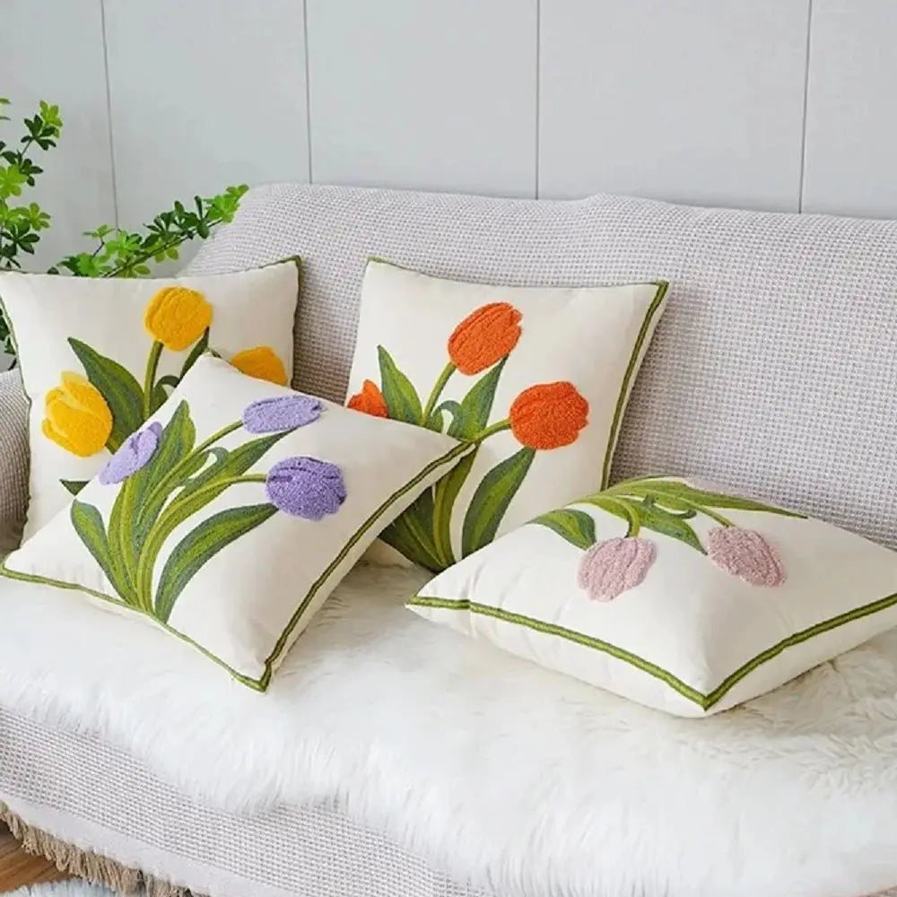 Tulip Bloom Pillow Cover