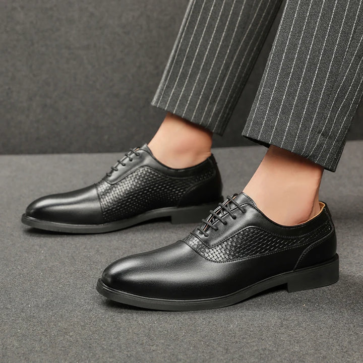 RUBEN GENUINE LEATHER OXFORDS