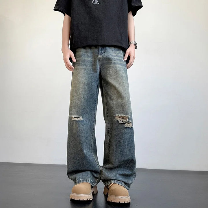UPTOWN DISTRESSED JEANS