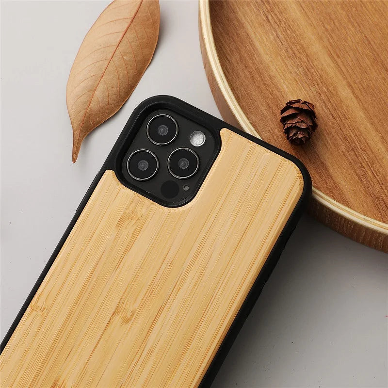MINIMALIST WOODEN IPHONE CASE