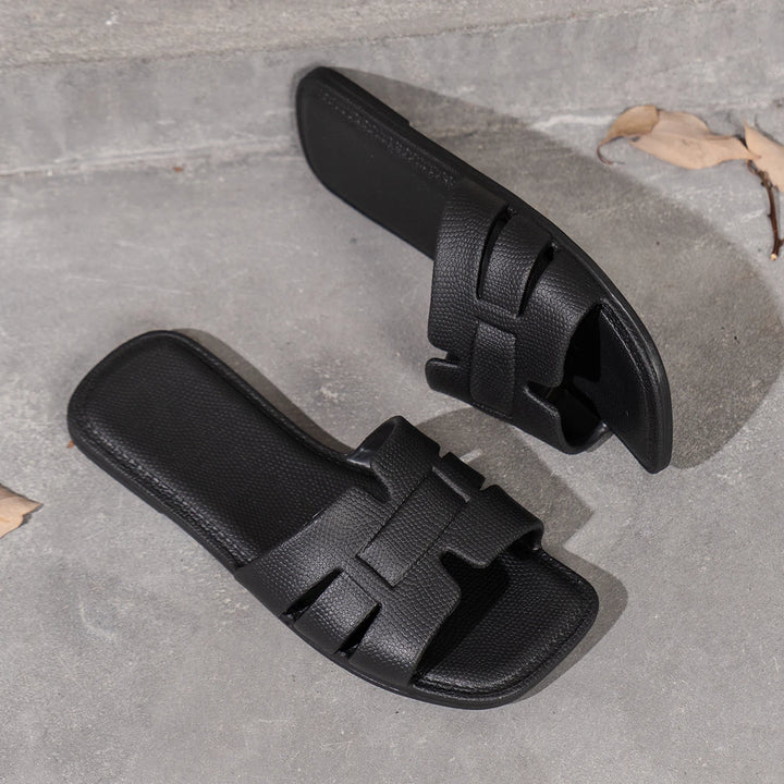 EVE FLAT LEATHER SANDALS