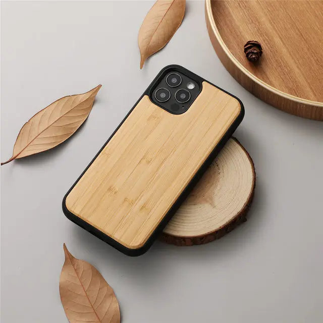 MINIMALIST WOODEN IPHONE CASE