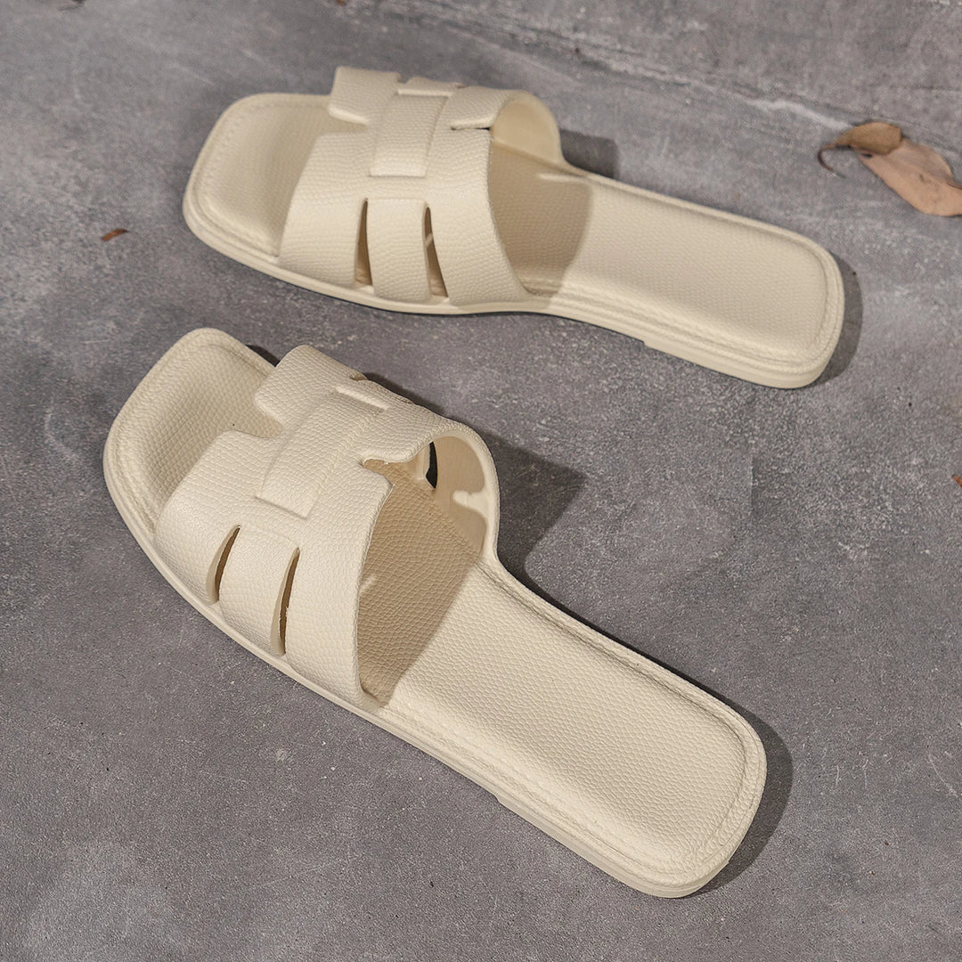 EVE FLAT LEATHER SANDALS