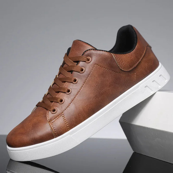 FULTON LEATHER SNEAKERS